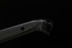 Messer broadsword, handle end close-up, non-slip textured grip with practical lanyard hole design, enhancing handling stability.