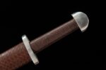 Wind Messenger handle and scabbard, close-up view, seamless fitting, detailed craftsmanship.