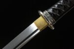 Mo Yulong Knife Tsuba guard and blade connection, gold Tsuba joining blade, showcasing precise assembly.