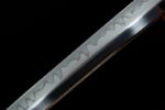 Green Shade Katana blade pattern detail, clearly visible layered forging pattern, showcasing forging artistry.