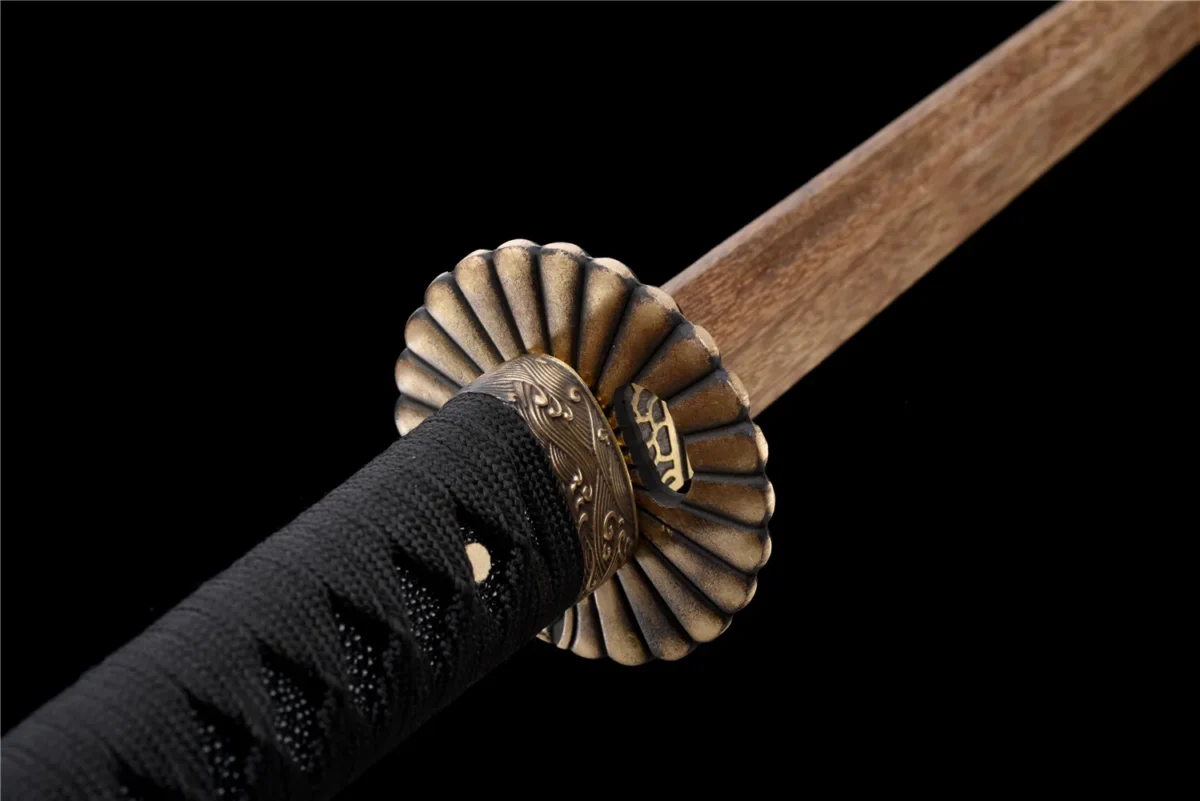 KATANA Training Wooden Sword E underside of tsuba and seppa with ridged pattern detail, training samurai sword, wooden samurai sword